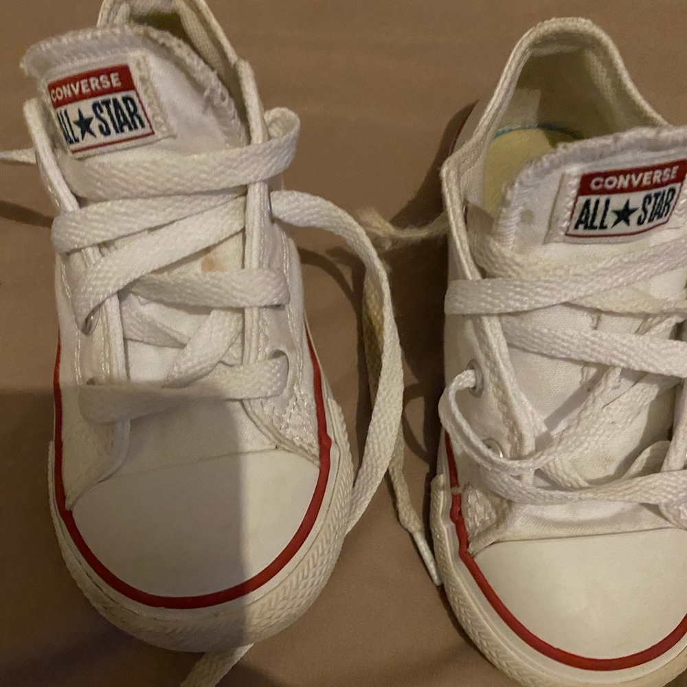 White converse